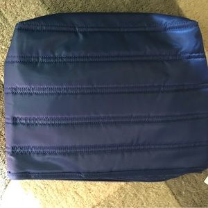 Lug Insulated pouch